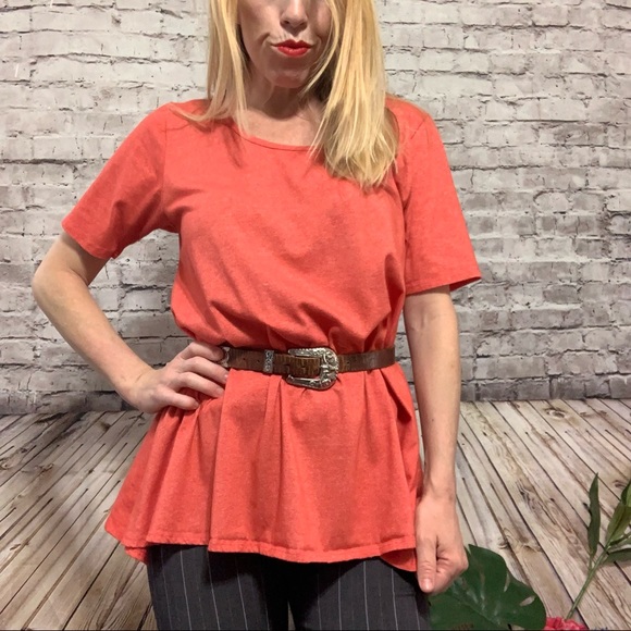 ‼️LULAROE PERFECT T Red Size Medium‼️ - Picture 11 of 16